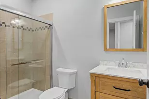 555 N Springfield Ave, Chicago, IL 60624 - Photo 16