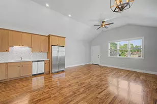 555 N Springfield Ave, Chicago, IL 60624 - Photo 6