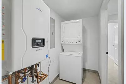 555 N Springfield Avenue, Chicago, IL 60624 - Photo 30