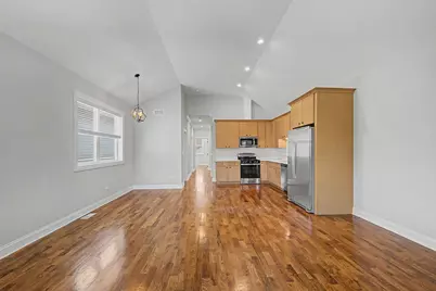 555 N Springfield Avenue, Chicago, IL 60624 - Photo 8