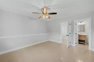 555 N Springfield Ave, Chicago, IL 60624 - Photo 18