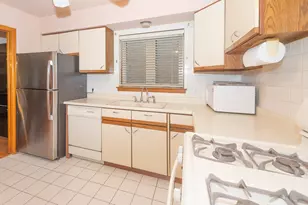 8909 N Wisner St, Niles, IL 60714 - Photo 16