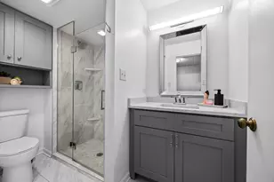 10511 S Roberts Rd, Palos Hills, IL 60465 - Photo 14