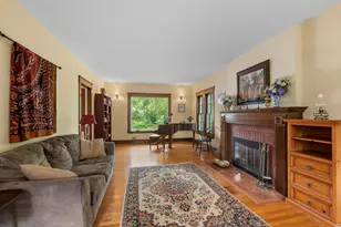 2114 Cedar Rd, Homewood, IL 60430 - Photo 6