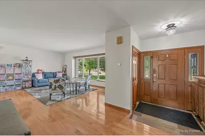 163 S Circle Avenue, Bloomingdale, IL 60108 - Photo 6