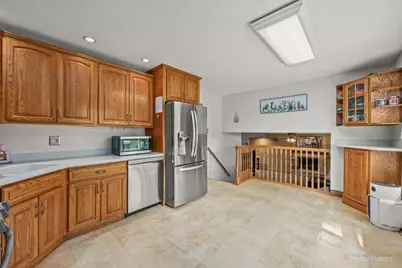 163 S Circle Avenue, Bloomingdale, IL 60108 - Photo 10