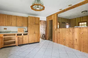 9836 E Maize Rd, Ridott, IL 61067 - Photo 10