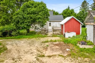 9836 E Maize Rd, Ridott, IL 61067 - Photo 38
