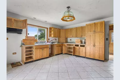 9836 E Maize Road, Ridott, IL 61067 - Photo 8