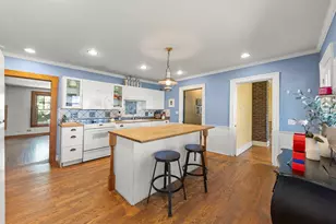 2013 Beecher Rd, Plano, IL 60545 - Photo 8
