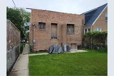 4637 S Kilpatrick Avenue, Chicago, IL 60632 - Photo 2