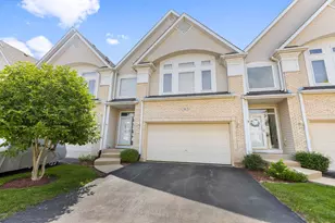 363 Aaron Ln, Bolingbrook, IL 60440 - Photo 2