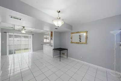 9005 Sherry Lane, Des Plaines, IL 60016 - Photo 10