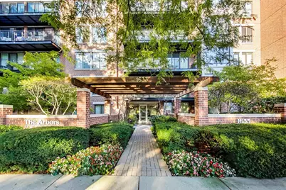 1633 2nd Street #503, Highland Park, IL 60035 - Photo 1