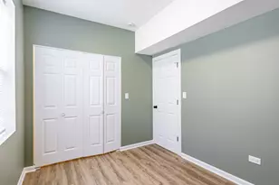 12934 Mozart St, Blue Island, IL 60406 - Photo 10