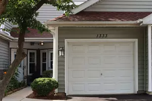 1333 Cranbrook Ct, Schaumburg, IL 60193 - Photo 1