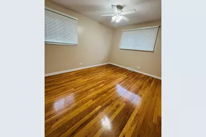 7011 N Hamlin Avenue, Lincolnwood, IL 60712 - Photo 14
