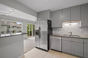 1126 Auburn, Buffalo Grove, IL 60089 - Photo 12