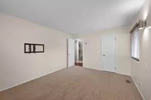 1126 Auburn, Buffalo Grove, IL 60089 - Photo 18