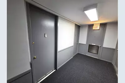 1450 E 55th Place #920S, Chicago, IL 60637 - Photo 6