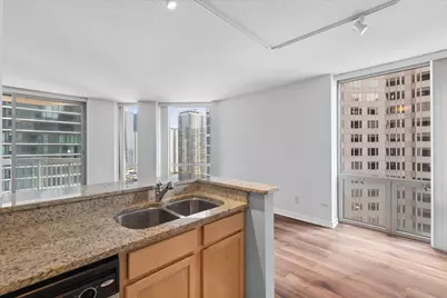 222 N Columbus Drive #1909, Chicago, IL 60601 - Photo 14