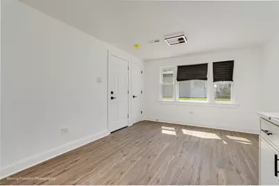 10536 S Wentworth Avenue, Chicago, IL 60628 - Photo 26