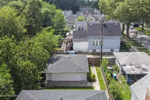 10536 S Wentworth Ave, Chicago, IL 60628 - Photo 4