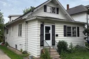 837 Hickory St, Waukegan, IL 60085 - Photo 2