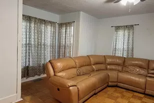 208 E Second St, Leaf River, IL 61047 - Photo 4