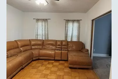 208 E Second Street, Leaf River, IL 61047 - Photo 6
