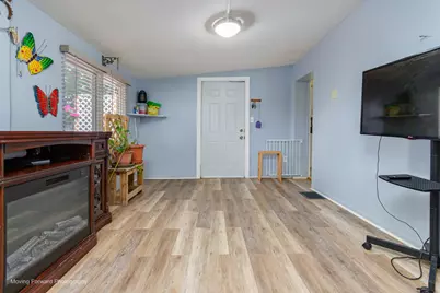 2333 N Keating Avenue, Chicago, IL 60639 - Photo 12