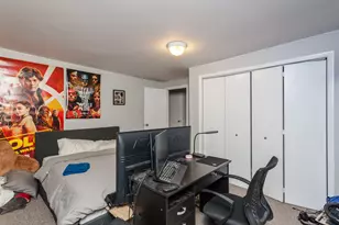 2112 N Bissell St, Chicago, IL 60614 - Photo 12