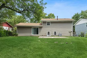 3421 Birchwood Dr, Hazel Crest, IL 60429 - Photo 16