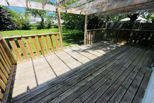 808 Sunset Cir, Streamwood, IL 60107 - Photo 12