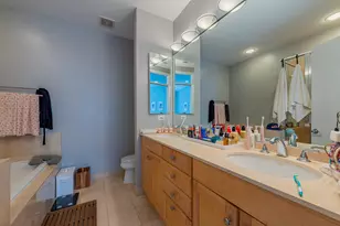 127 E 18th St, Chicago, IL 60616 - Photo 8