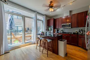 127 E 18th St, Chicago, IL 60616 - Photo 6