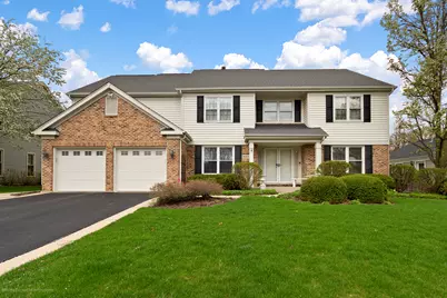 1660 Castillian Way, Mundelein, IL 60060 - Photo 2