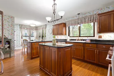 1660 Castillian Way, Mundelein, IL 60060 - Photo 28