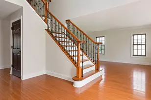 1660 Castillian Way, Mundelein, IL 60060 - Photo 8