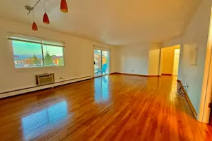 8896 David Pl, Des Plaines, IL 60016 - Photo 6