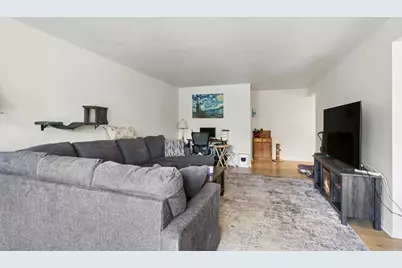 2711 Hobson Road #2, Woodridge, IL 60517 - Photo 4