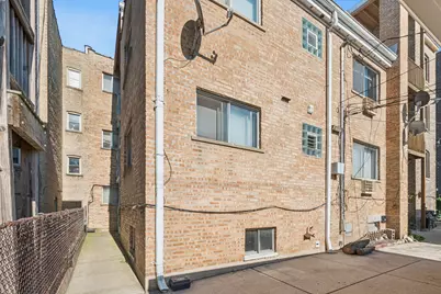 6050 N Washtenaw Avenue, Chicago, IL 60659 - Photo 10