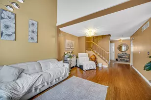 1424 Derby Ln, Mundelein, IL 60060 - Photo 4