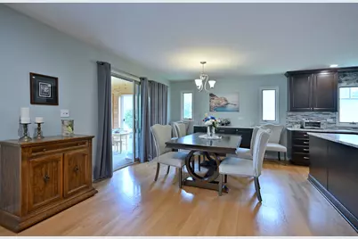 823 Milbeck Avenue, Elk Grove Village, IL 60007 - Photo 24