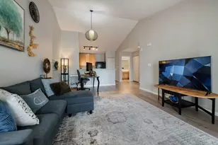 154 Bertram Rd, Yorkville, IL 60560 - Photo 2