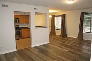 1430 Vista Walk Ln, Hoffman Estates, IL 60169 - Photo 2