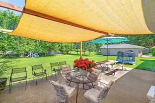 158 Tammy Ln, Lake Holiday, IL 60552 - Photo 4