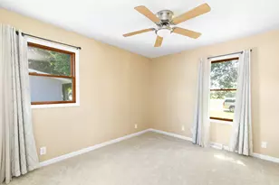 158 Tammy Ln, Lake Holiday, IL 60552 - Photo 12