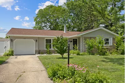 1060 Warwick Lane, Elk Grove Village, IL 60007 - Photo 26