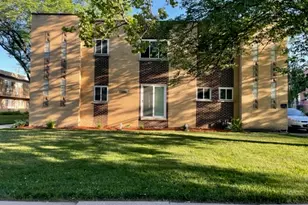1019 Peterson Ave, Park Ridge, IL 60068 - Photo 2